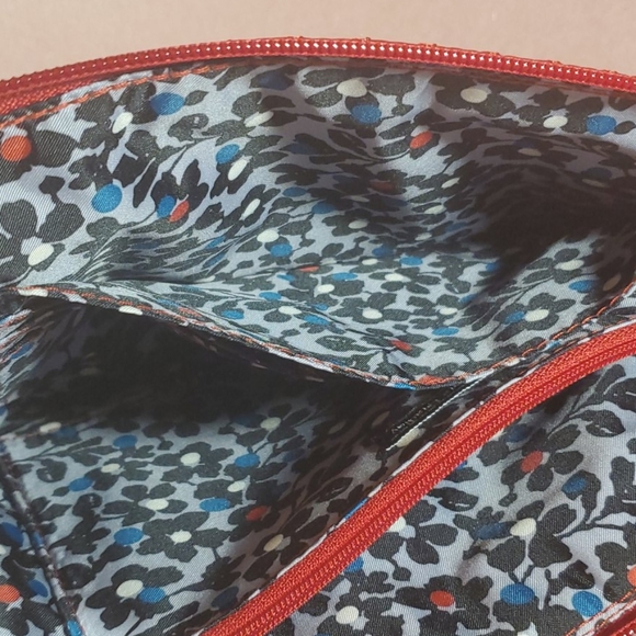 Vera Bradley Cardinal Red Iconic RFID Wristlet - Picture 5 of 8